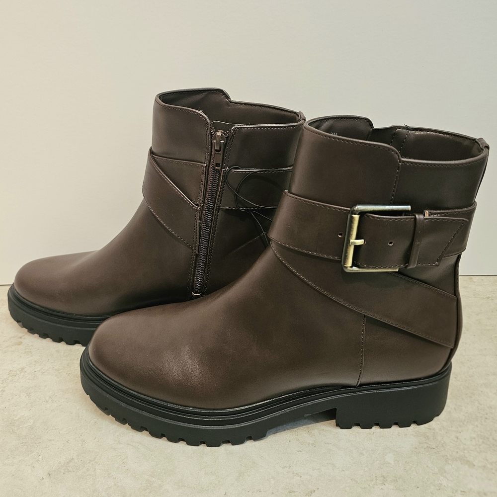 NWT Unisa Dark Brown Ankle Booties with Buckle - Picture 1 of 4